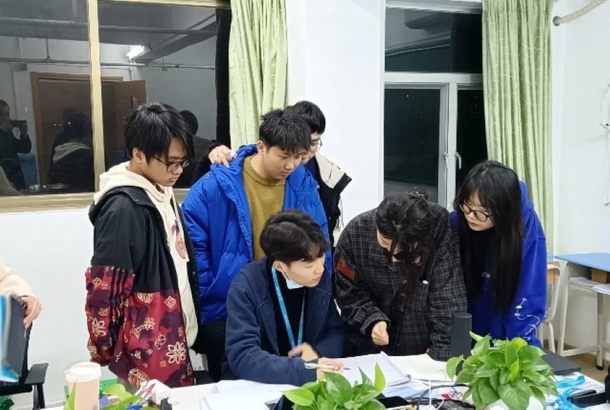2025广州黄埔区叁人行高考冲刺课程